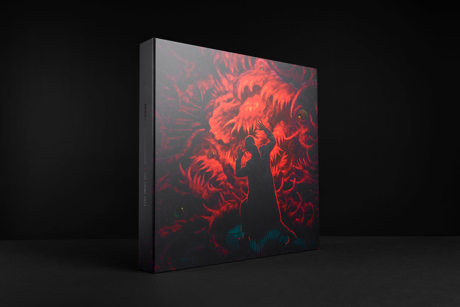 01_Carrion_Box_Front_angle_160